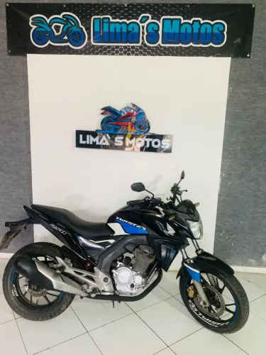 VENDO OU TROCO HONDA CB TWISTER 250 2015/16 ( LIMAS MOTOS)