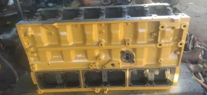 Bloco do motor C7 pátrol 120k