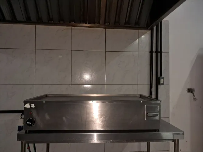 Chapa para lanches - Semi nova
