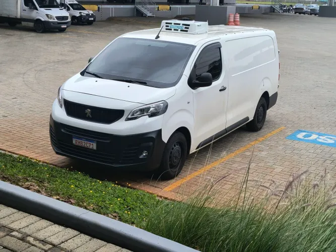 Peugeot Expert Business Pack 1.6 Turbo Diesel 2021