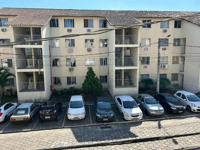 Excelente Apartamento em Inhoaíba para venda tem 50 metros quadrados.
