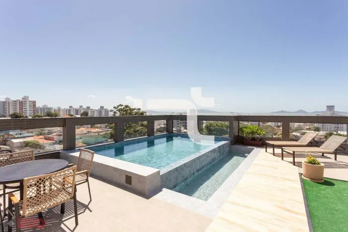 Apartamento de 111m² privativos, com 03 dormitórios (02 suítes) no Estreito - Florianópoli