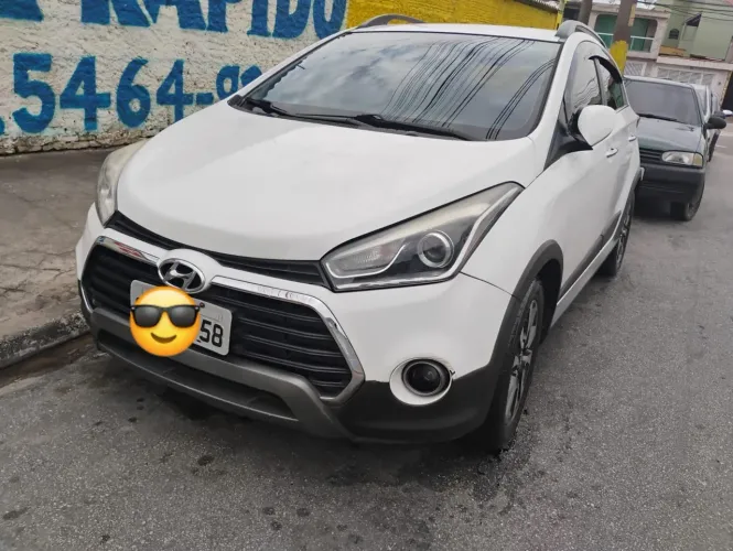 Hyundai HB20X Premium 1.6 Flex 16V Aut. 2017
