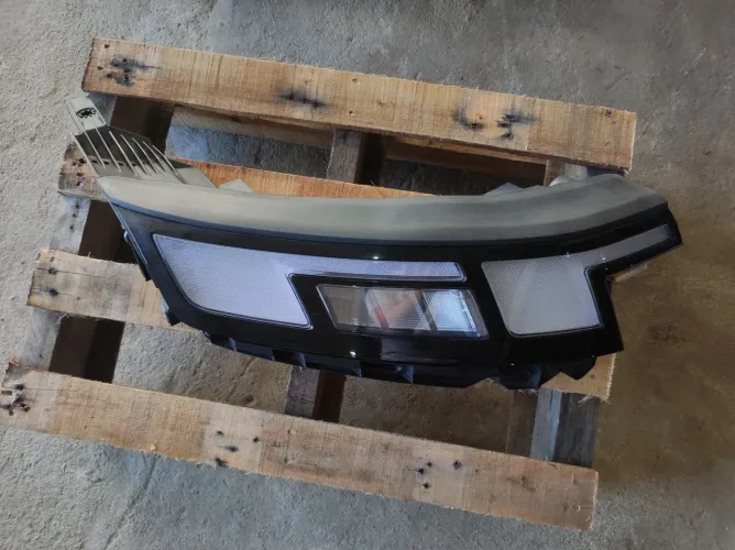 FAROL HYUNDAI CRETA 2025 2026 LADO DIREITO