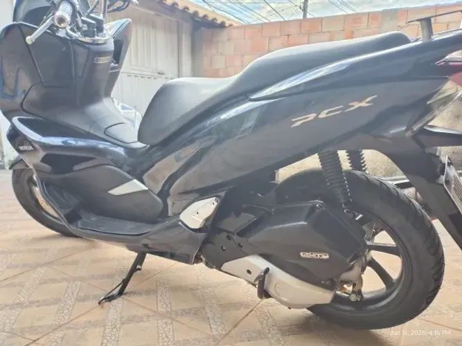 Honda PCX 150 2019 - Câmbio Novo, Pneus Novos - Revisada