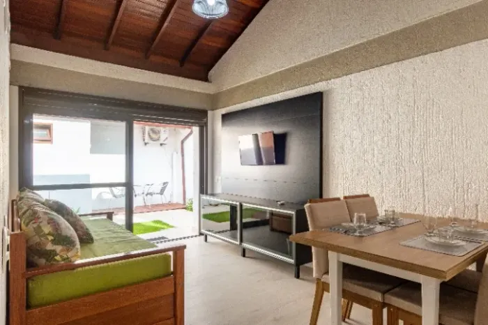 Apartamento 2 Quartos Anual Jurere Tudo Incluso Direto Proprietário