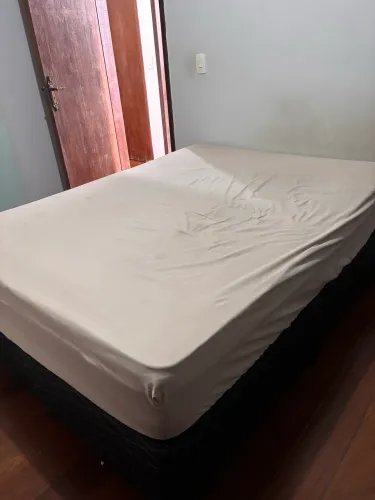 Cama box casal + colchão UMAFLEX
