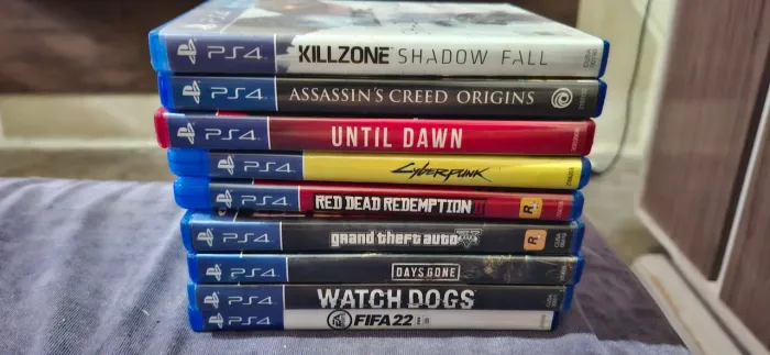 Jogos de ps4, preço a combinar