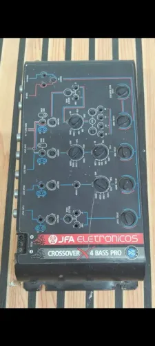 CROSSOVER AUTOMOTIVO DIGITAL ELETRÔNICO JFA X4 BASS PRO