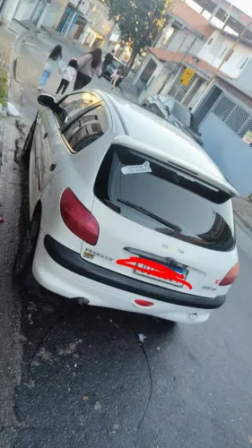 Peugeot 206 Selection/ Sensation 1.0 16V 5P 2002