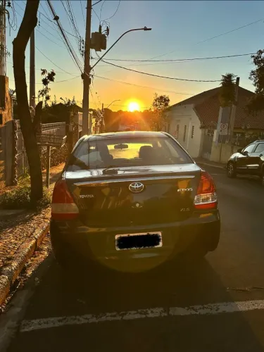 Toyota Etios XLS Sedan 1.5 Flex 16V 4P Mec. 2013