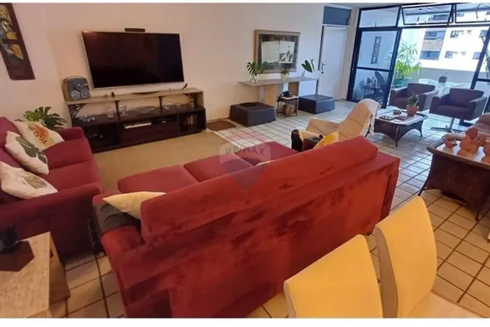 Apartamento excelente na Madalena, 220m², 3 Vagas de garagem cobertas e soltas!