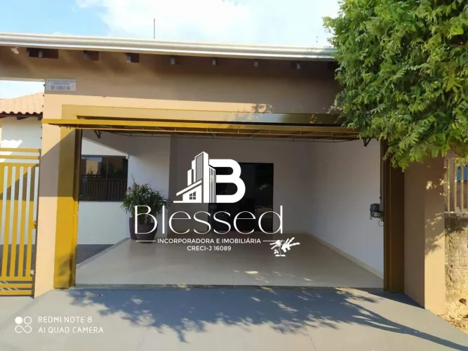 Casa de alvenari, com 03 quartos, sendo 01 suite, 02 vagas garagem, Próximo Tancredo Neves