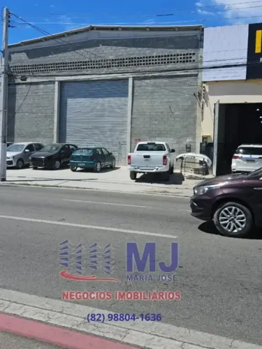 ALUGO - Galpão comercial - Barro Duro - Maceió - AL