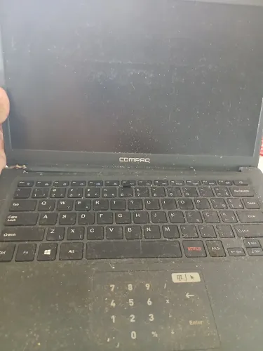 Notebook para,retirada de pecas