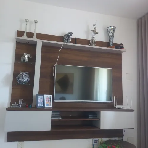 Vendo Painel p/ parede super conservado