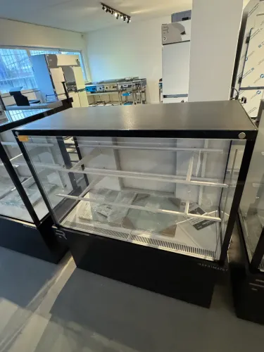 Confeitaria Vanguard Plus 1.10m Refrigerada Ar Forçado