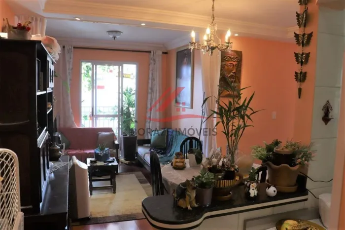 Apartamento com 2 quartos, sendo 1 suíte para venda na Vila Pires em Santo André