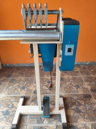 Máquina cortar viés 5 facas MCT 100 Metalnorte