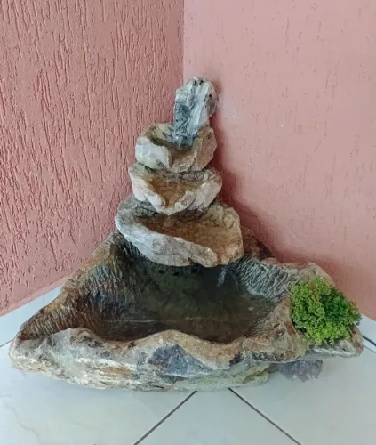 FONTE DE ÁGUA DECORATIVA