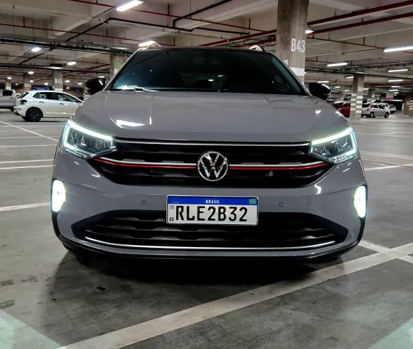 Volkswagen Nivus Highline 1.0 200 TSI Flex AUT 2021