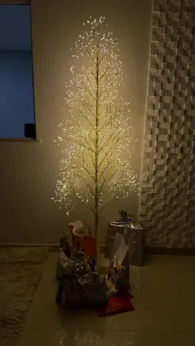 Árvore de Natal minimalista 1.80 cm