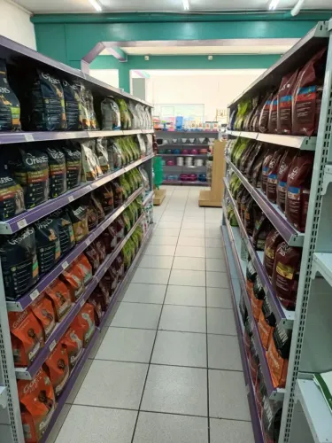 Vendo Pet Shop e Agropecuária completa