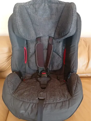 Cadeirinha de carro infantil da Borigotto 