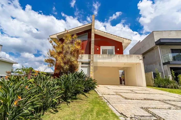 Casa Alto Padrão45 Quartos 3 Suítes - Condomínio Pinewoods, Pinhais
