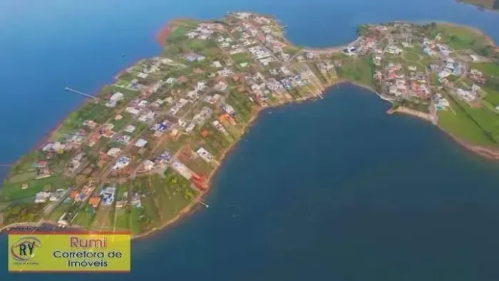 Vende-se terreno Beira da Represa no Condomínio Ilha Bela em Carlopolis PR