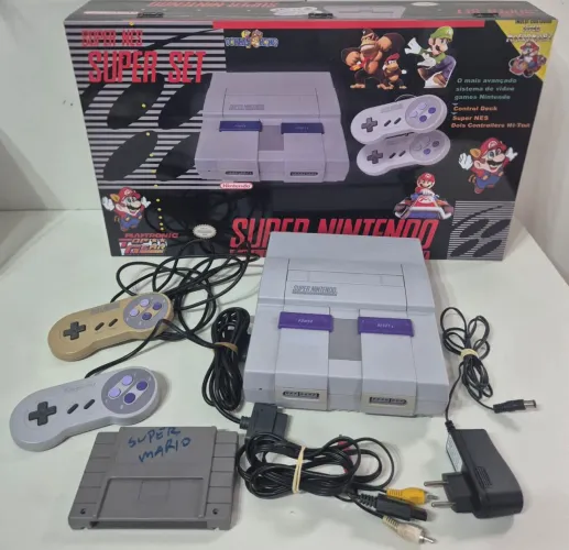 Super Nintendo Fat com caixa MDF com2 controles