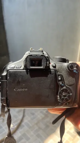 Cânon T3i
