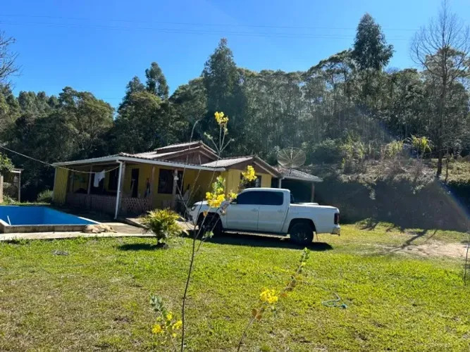 Rancho Vale das Águas - Chácara 14.242 m² com Nascente em Bocaiúva do Sul, documentada
