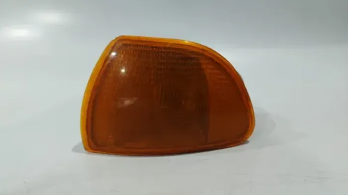 Pisca Farol Esquerdo Palio 1996 - 2000 
