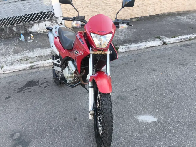 Honda NX Falcon 400i 2014 IMPECÁVEL