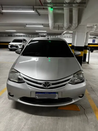Toyota Etios X 1.3 Flex 16V 5P Mec. 2015