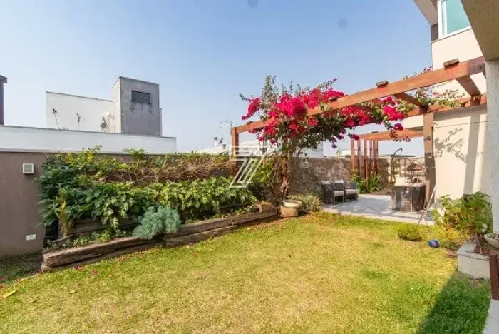 CASA EM CONDOMÍNIO FECHADO CAMPO COMPRIDO 4 SUITES 6 VAGAS