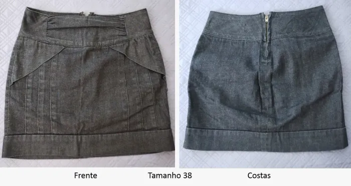 Saia jeans azul escuro, forma pequena. Clock house