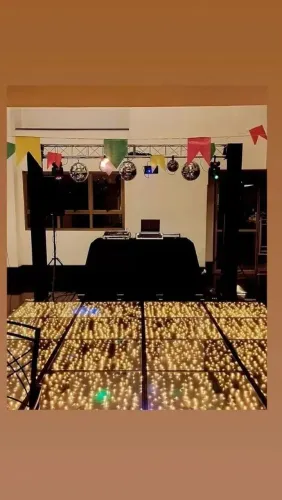 BOATE PISTA DE LED SOM E DJ