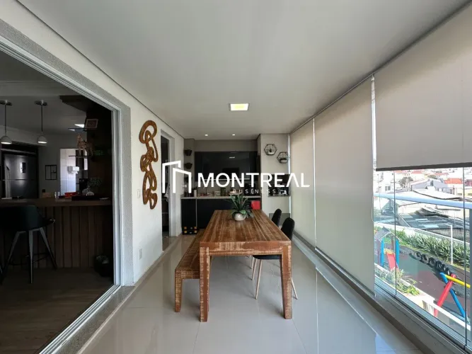 APARTAMENTO À VENDA NA MOOCA - 3 SUÍTES, 2 VAGAS DE GARAGEM.
