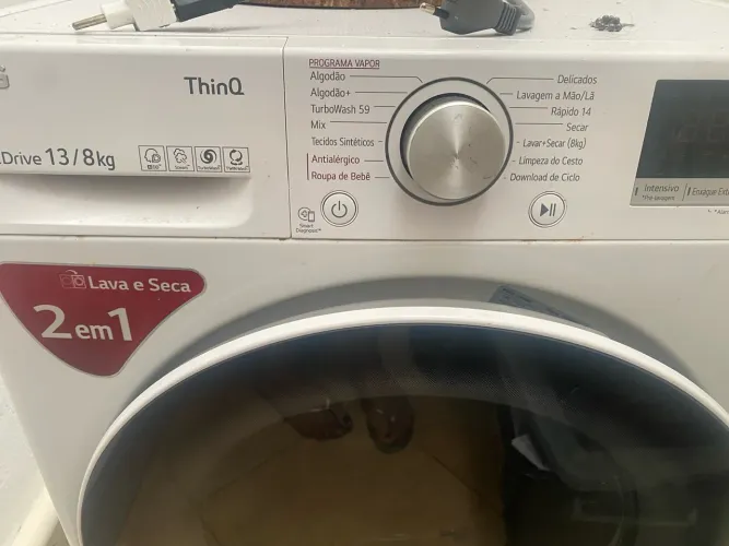 Máquina lava e seca LG ThinQ 13kg