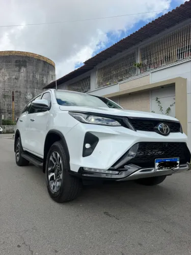 Toyota Hilux CD SRX Plus 4X4 2.8 TDI Die. Aut. 2025