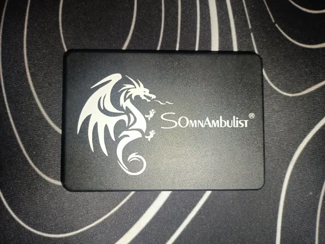 SSD 1T SATA Sonambulist, Novo (3 meses de uso)