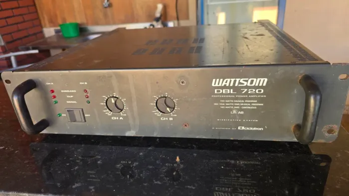 Potência Wattsom ciclotron DBL 720