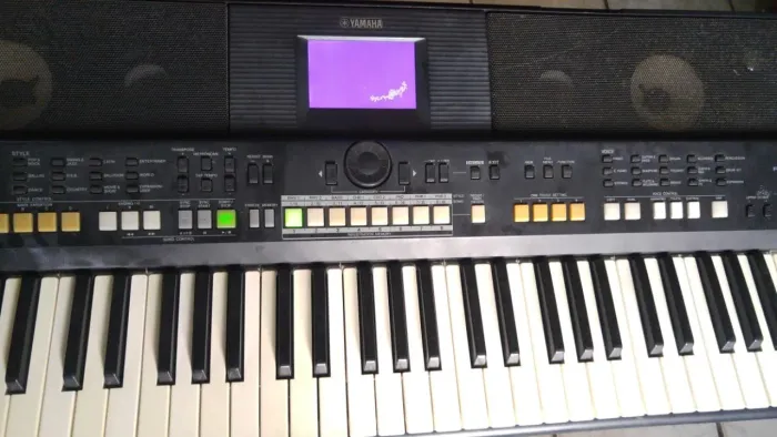 Yamaha S650 com defeito
