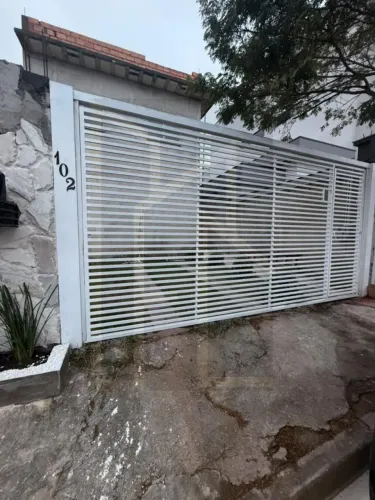 Casa para Locação em Itaquaquecetuba, Jardim dos Buritis, 3 dormitórios, 2 banheiros, 1 va