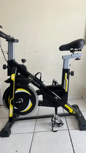 Bicicleta Spinning Com Roda De Inércia De 13kg