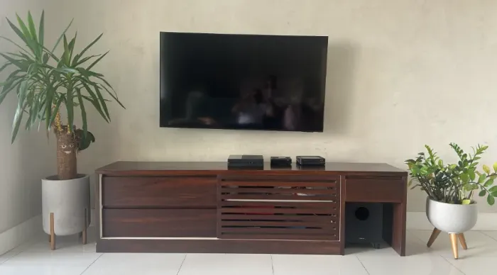 Rack de Sala em Imbuia. 2,20 m. Excelente Estado