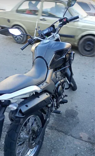 Yamaha lander ótimo estado