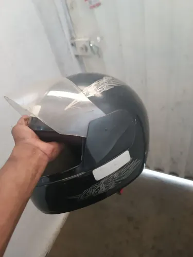 capacete liberty four original em bom estado